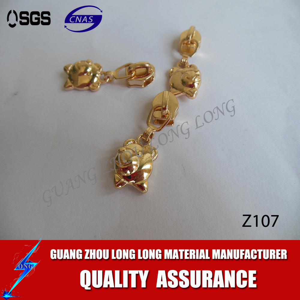 Customized Nice Design Sports Bag Decorative Zip Pulls